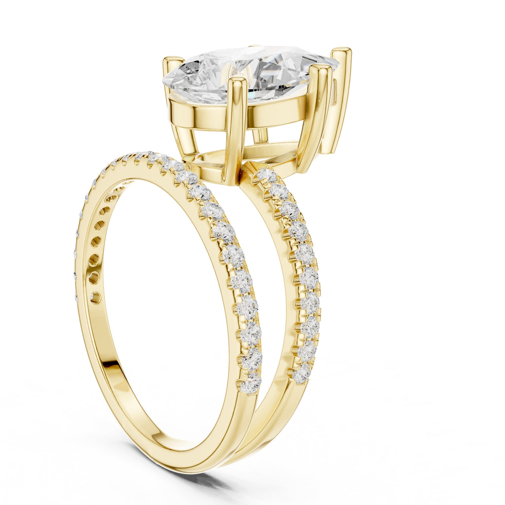 3.00 ct Intertwined Harmony Ring 3ct Yellow Gold Pear