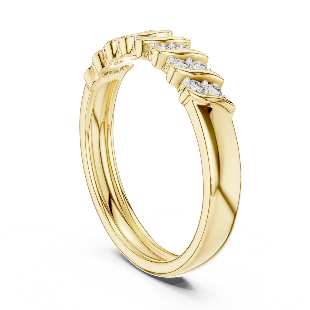 Wavy Cluster Diamond Band Yellow Gold
