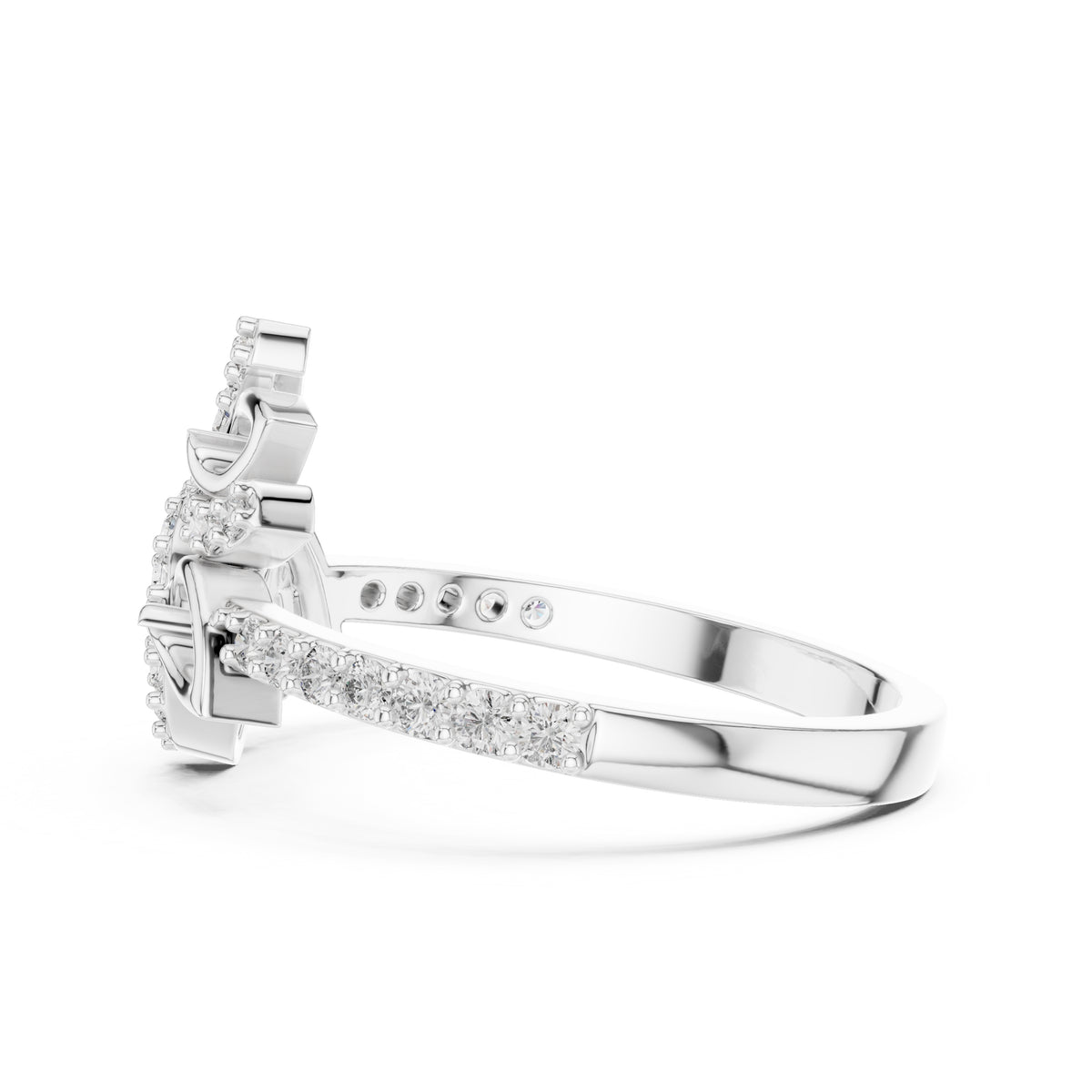 Fluttering Leaf Statement Ring White Gold