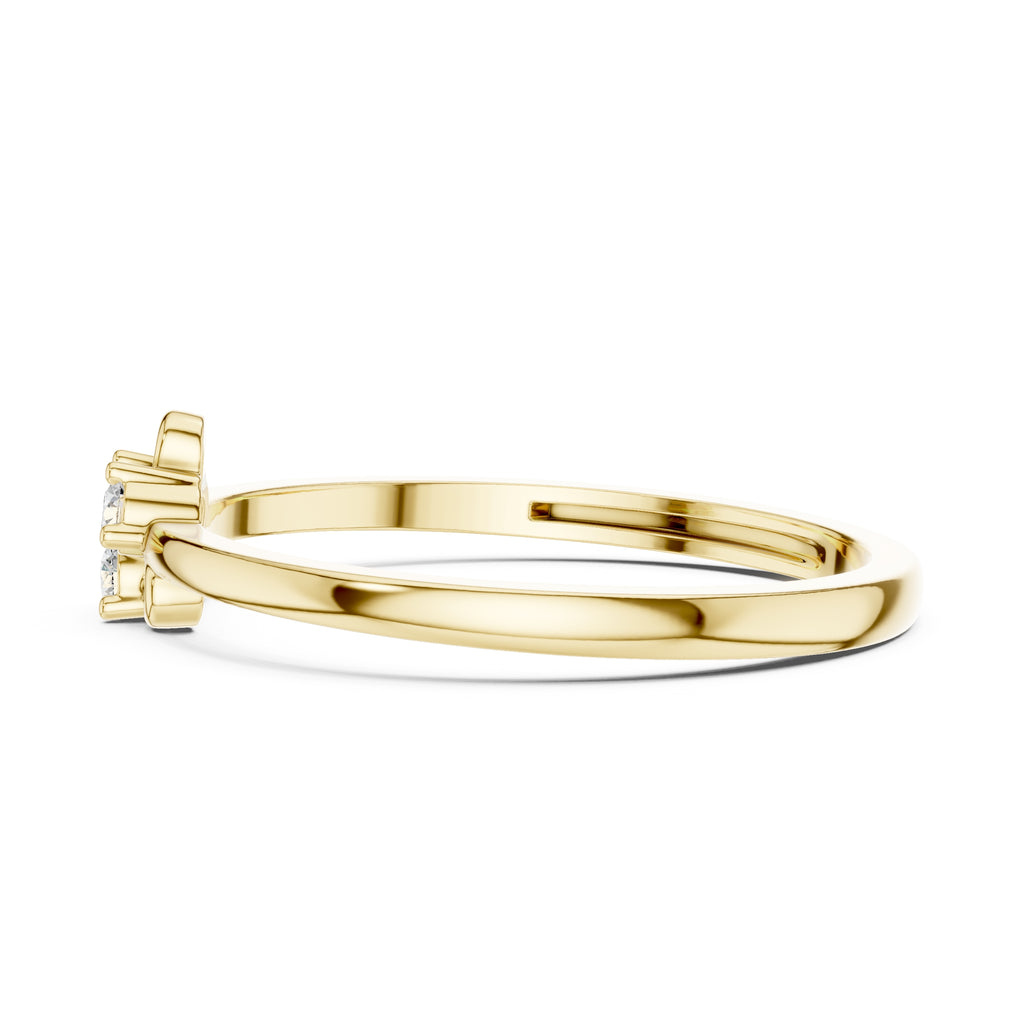Trifoil Cluster Minimalist Ring Yellow Gold