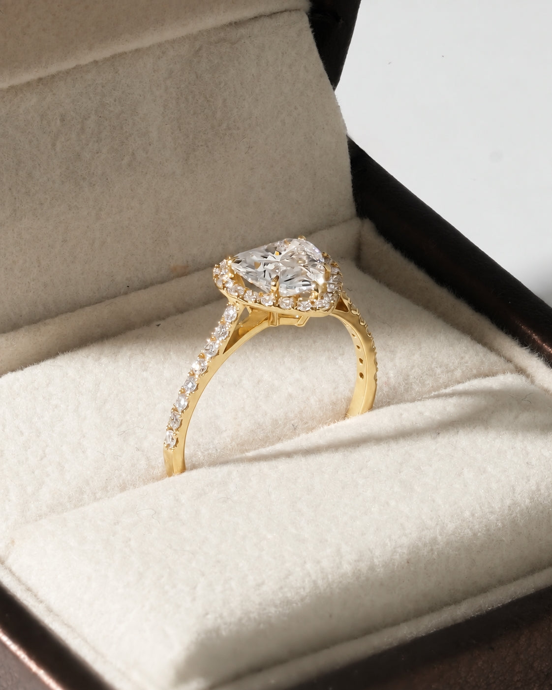 2ct Heart Halo Ring, IGI Certified Lab Grown Diamond, Diamond Pavé Band 2ct Yellow Gold