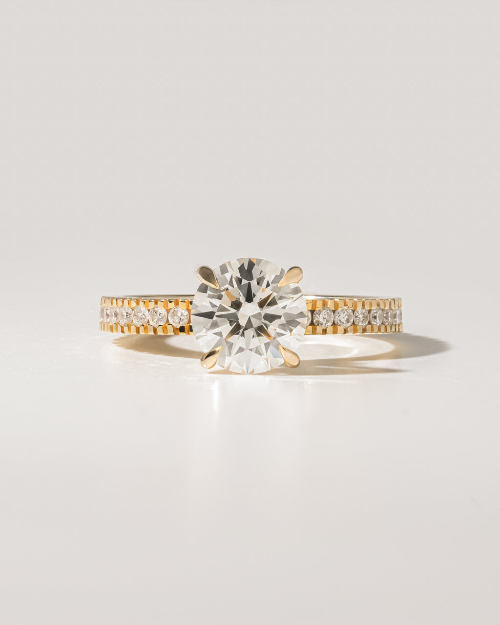 2.00 ct The Aurelia Round Pavé Ring 2ct Yellow Gold