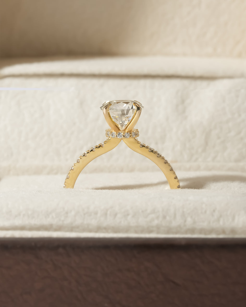 2.00 ct The Aurelia Round Pavé Ring 2ct Yellow Gold