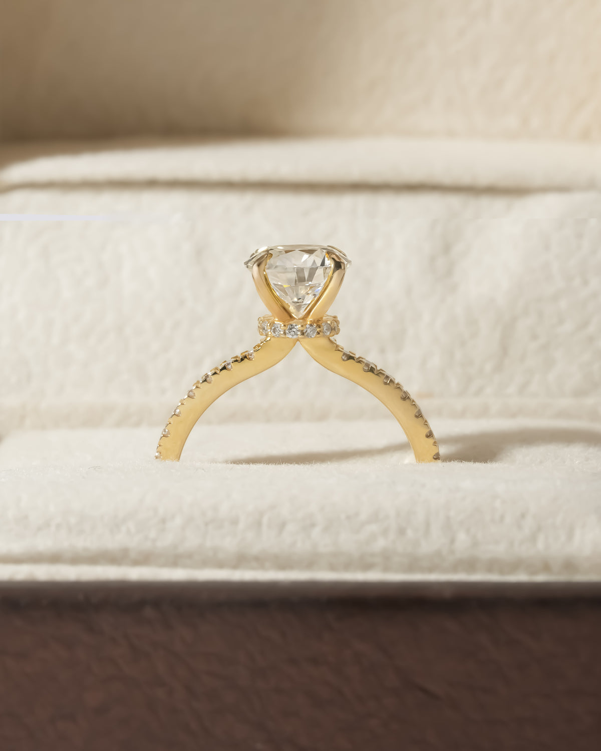 2.00 ct The Aurelia Round Pavé Ring 2ct Yellow Gold
