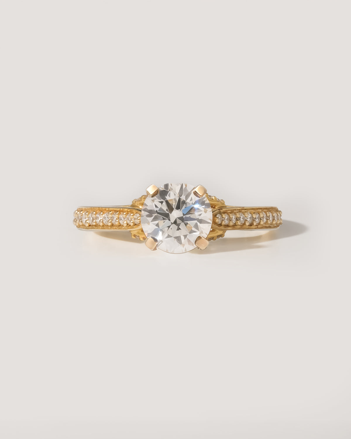 1.00 ct Round Diamond Vintage Pavé Ring 1ct Yellow Gold
