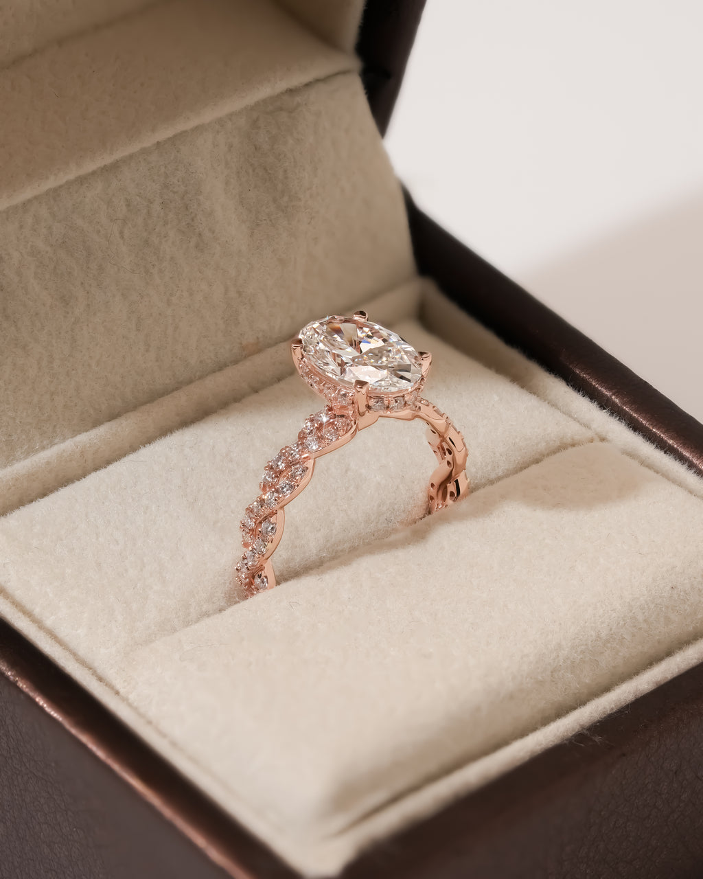 1.00 ct Oval Diamond Twisted Pavé Ring 1ct Rose Gold