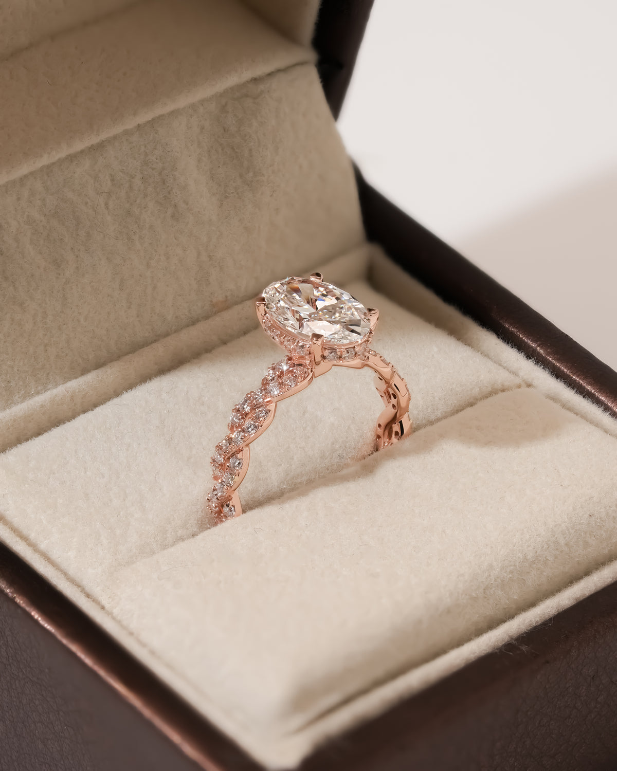 1.00 ct Oval Diamond Twisted Pavé Ring 1ct Rose Gold