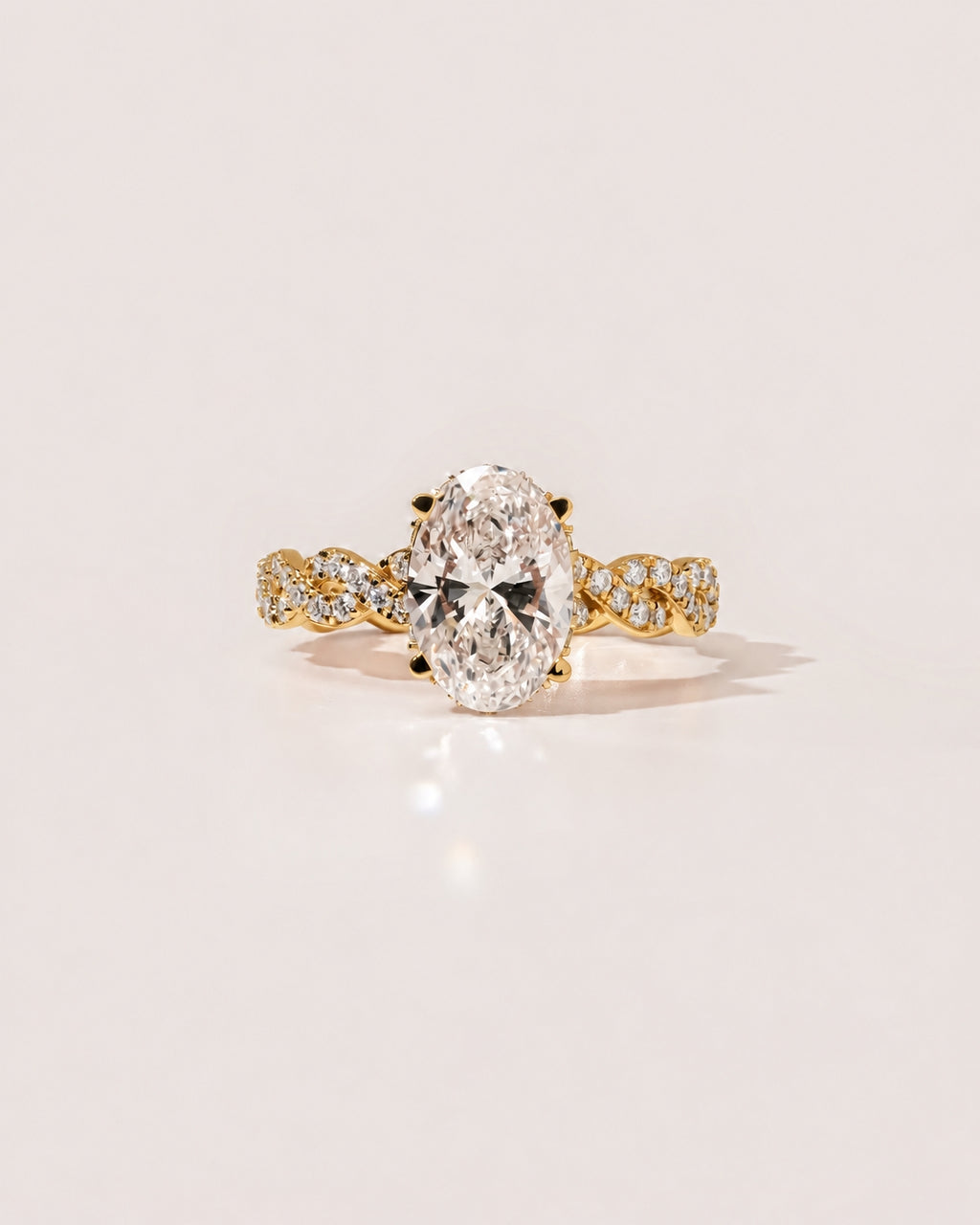 1.00 ct Oval Diamond Twisted Pavé Ring 1ct Yellow Gold