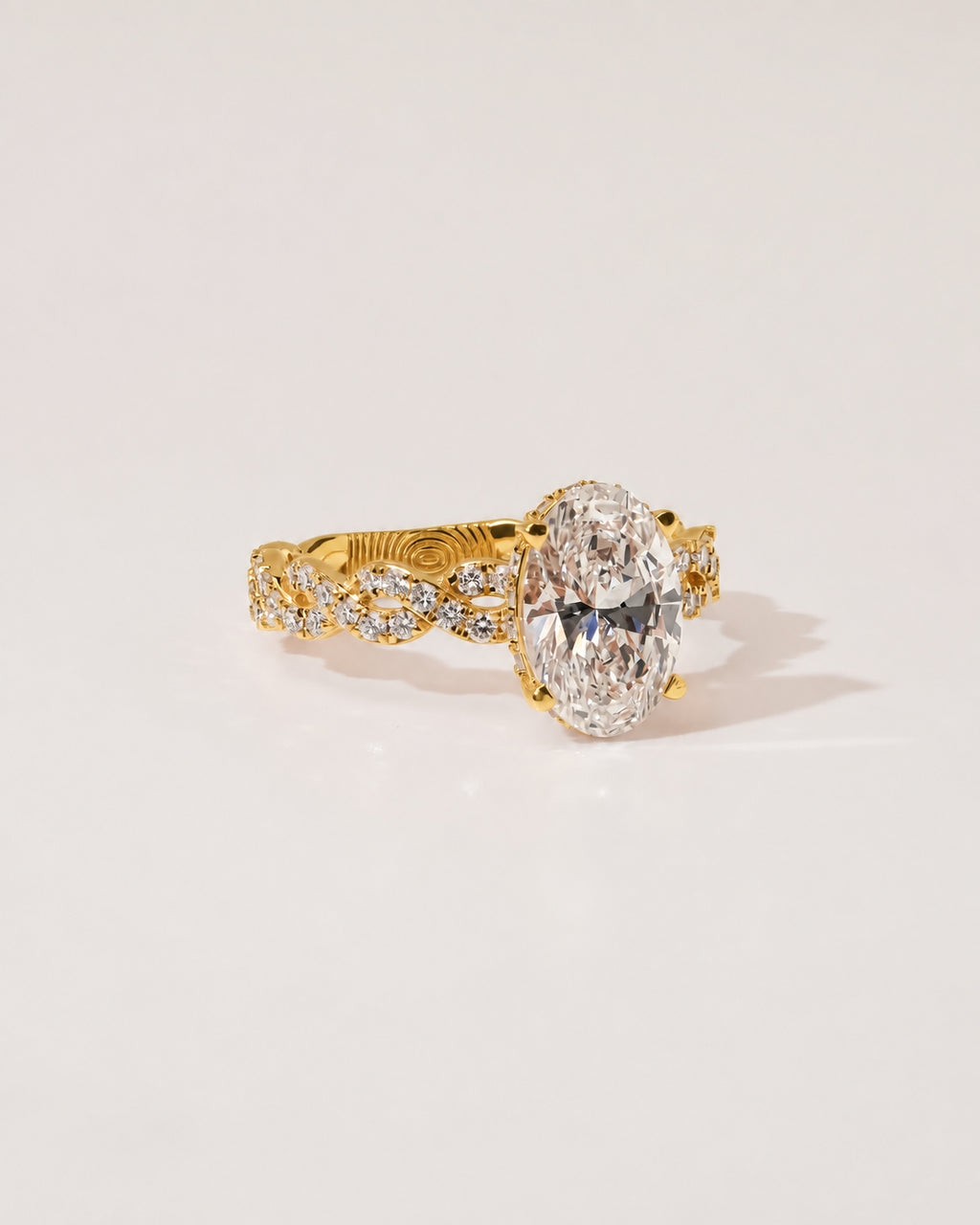 1.00 ct Oval Diamond Twisted Pavé Ring 1ct Yellow Gold