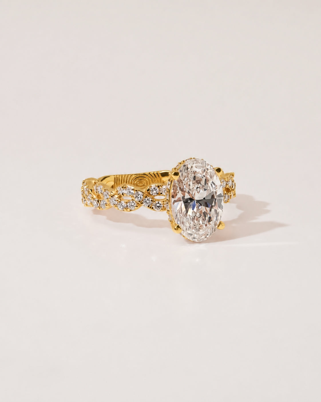 1.00 ct Oval Diamond Twisted Pavé Ring 1ct Yellow Gold