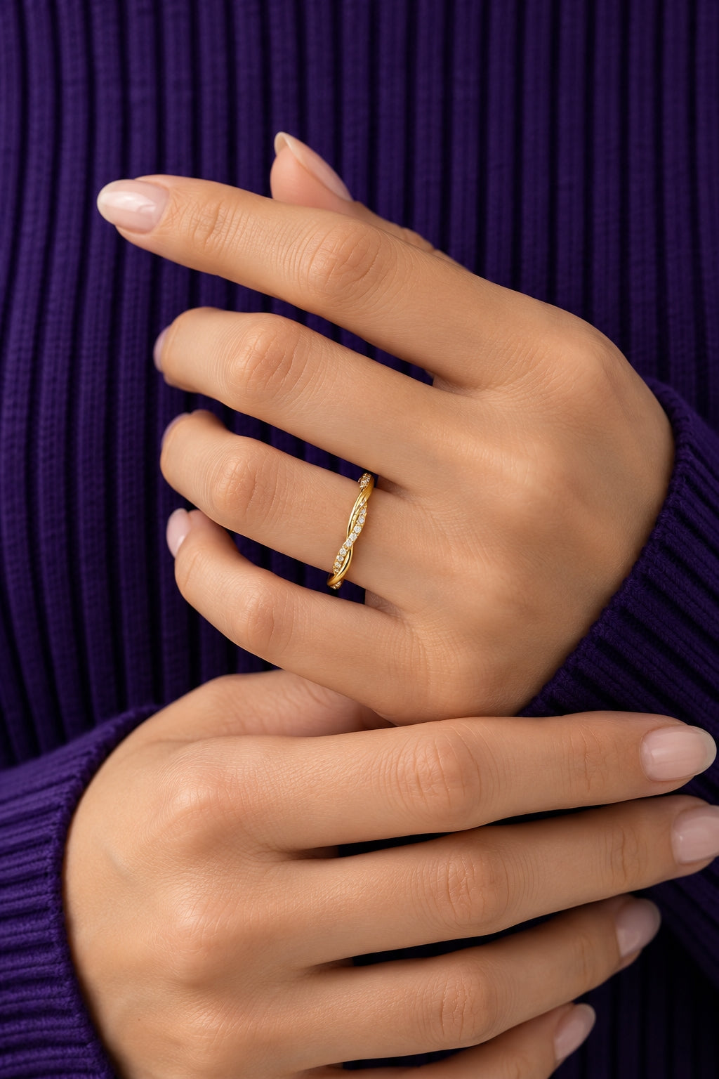Delicate Twist Lab Grown Diamond Ring Yellow Gold